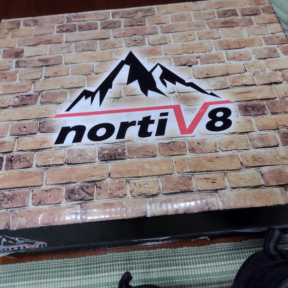 Hiking boots, - Picture 6 of 6